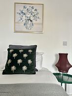 Central Belfast Apartments: Sandford