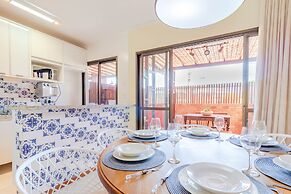 IT24 3 Bedroom Apartment 50m From The Beach