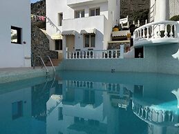 Place to Stay for up to 10 Vacationers