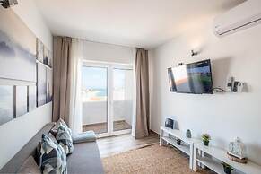 Oceanic Rainbow Apartment-Albufeira