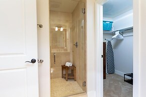 Pili Mai 5d 3 Bedroom Condo by RedAwning