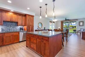 Pili Mai 5d 3 Bedroom Condo by RedAwning