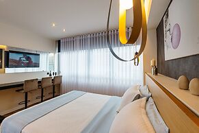 Triple A - Kolokotroni 62