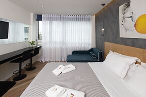 Triple A - Kolokotroni 62