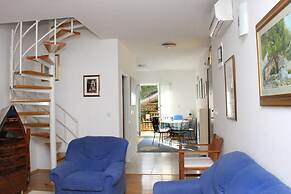 Beautiful Apartment With Sea View, Trogir, Croatia