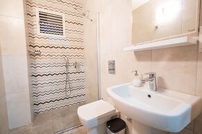 Liya Boutique Hotel & Suites