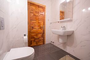 Liya Boutique Hotel & Suites