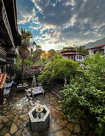 Liya Boutique Hotel & Suites