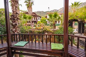 Liya Boutique Hotel & Suites