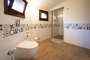 Liya Boutique Hotel & Suites