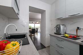 Relax and Unwind in our Brand new Apartment in Krnica Called Bura