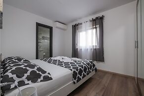 Relax and Unwind in our Brand new Apartment in Krnica Called Bura