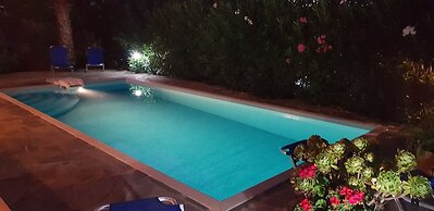 A Cosy House Nearby The Sea