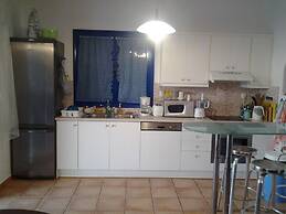 A Cosy House Nearby The Sea