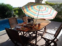 A Cosy House Nearby The Sea