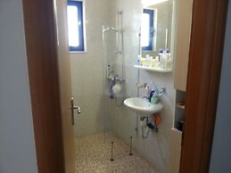 A Cosy House Nearby The Sea