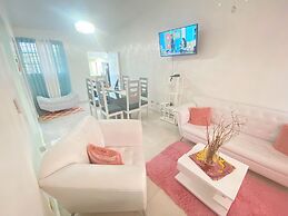 7DR Apt in Prime Location Near Monumental Area
