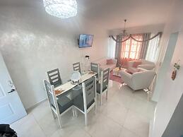 7DR Apt in Prime Location Near Monumental Area