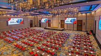 M World Hotel