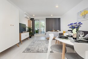 Rogowo Pearl Apartments by Renters