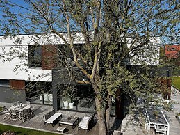 Hôtelya - Lille - Villeneuve d'Ascq