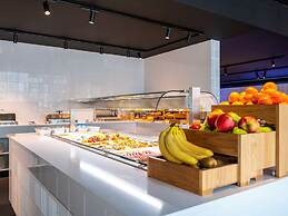 Mercure Amsterdam North Station