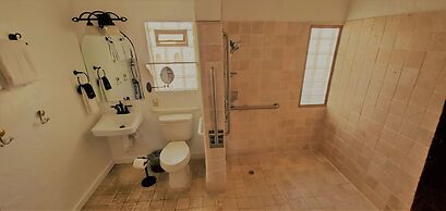 El Morocco Inn and Spa Resort