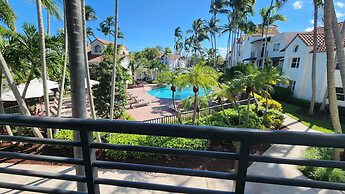 Dharma Home Suites Dania Beach at Sheridan Ocean Club