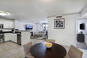 Dharma Home Suites Coral Gables at Gables Grand Plaza