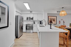 Dharma Home Suites Coral Gables at Gables Grand Plaza