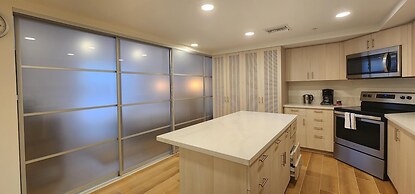 Dharma Home Suites Coral Gables at Gables Grand Plaza