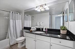 Dharma Home Suites Coral Gables at Gables Grand Plaza