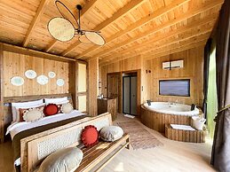 Lov Faralya (+16 Adults Only)