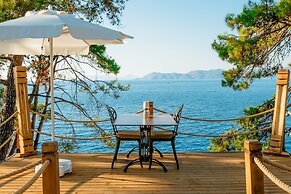 Lov Faralya (+16 Adults Only)