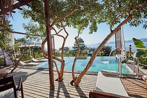 Lov Faralya (+16 Adults Only)