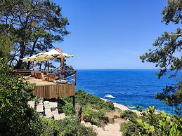 Lov Faralya (+16 Adults Only)