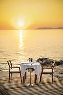 Lov Faralya (+16 Adults Only)