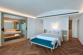 Royal Avila Boutique Resort