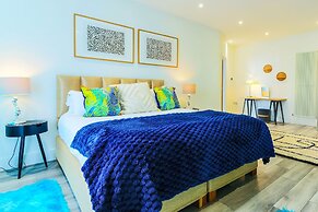 Beachcliff Hotel and Apartments