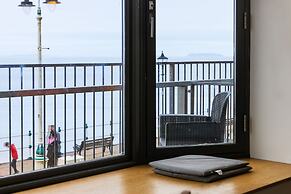 Beachcliff Hotel and Apartments