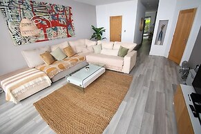 Beachcliff Hotel and Apartments