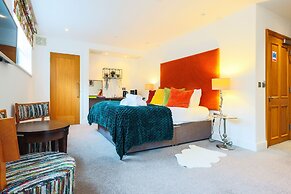 Beachcliff Hotel and Apartments
