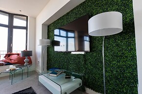 Beachcliff Hotel and Apartments