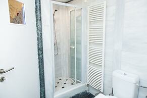 Chic Charming Central Athens Apt.