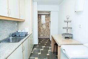 Chic Charming Central Athens Apt.