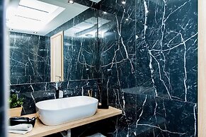 Contemporary chic in Central Athens