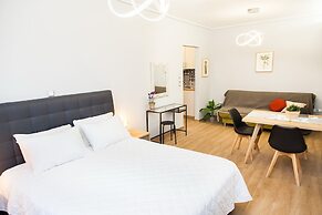 Contemporary chic in Central Athens