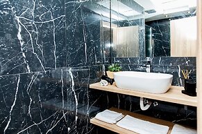 Contemporary chic in Central Athens