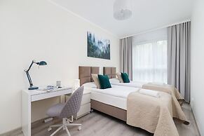 Tauron Arena Apartments by Renters