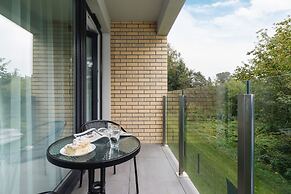 Tauron Arena Apartments by Renters